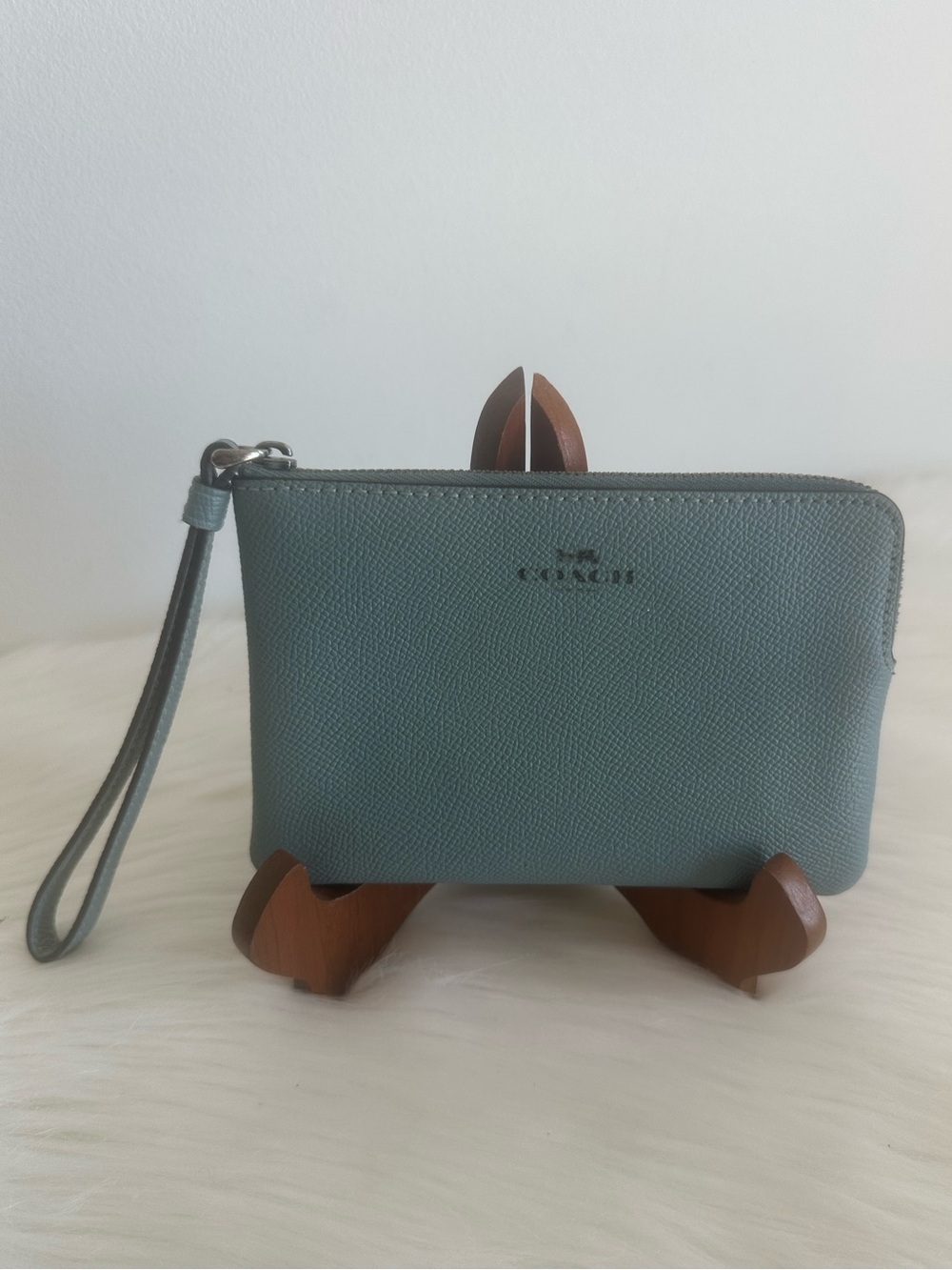 Coach Teal Blue Pebbled Leather Corner Zip Wristlet Wallet